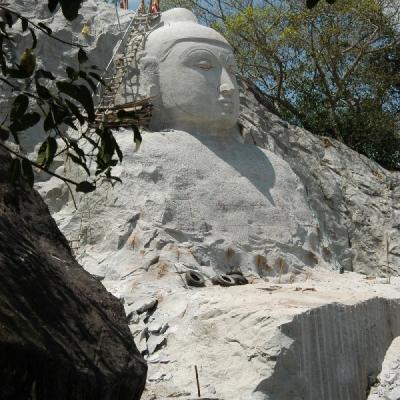 Monaragala Vihara Ridigama3